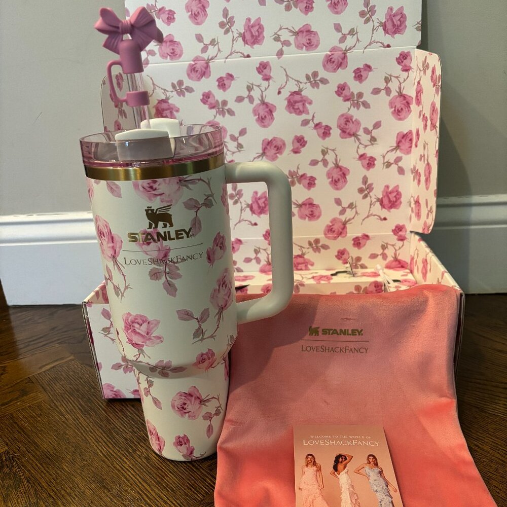 NWT Stanley x LoveShackFancy - Ribbon Rosa - All Original Packaging 40 oz.